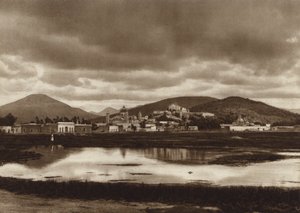 Mexiko: Pilgrimsfärdsort Guadalupe Hidalgo (svartvitt foto) av Hugo Brehme