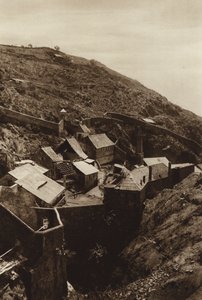Mexiko: Pachuca, f.d. spansk gruva (svartvitt foto) av Hugo Brehme