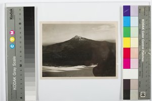 Ixtalazíhuatl från Popocatépetl, ca 1920 (gelatinsilvertryck) av Hugo Brehme