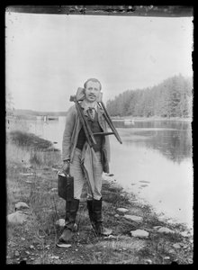 Hugo Simberg och hans målarförråd i Niemenlauta av Hugo Simberg