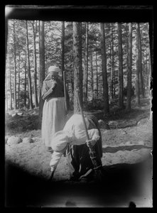 Modeller av kvasten Grannies målning i Niemenlauta av Hugo Simberg
