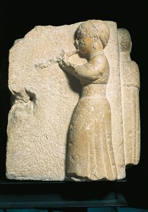 Spanien, Osuna (Urso), Basrelief föreställande en aulosspelare