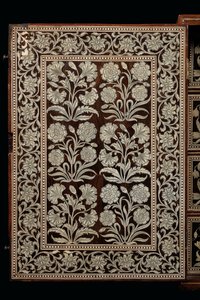 Mughalskåp, Gujarat eller Sindh, västra Indien (elfenbensinlagt trä) av Indian School
