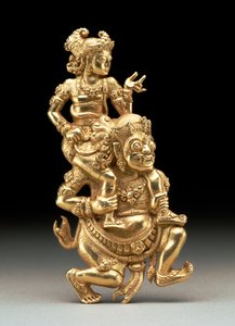 Sutasoma och Kalmasapada (repousse guld) av Indonesian School