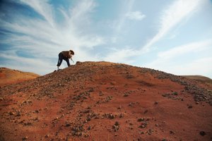 Scener vid Wu Cai Wan i Gobiöknen, Xinjiang, västra Kina, 2007 (foto) av Ira Block