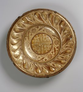 Dekorerad maträtt, morisk (fajans) av Islamic School