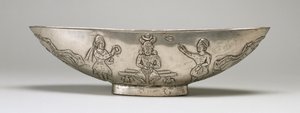 Oval skål med Enthronement Scene (silver) av Islamic School
