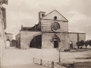 Assisi: Church and Convent of S Chiara, Filippo da Campello (s/v foto) av Italian Photographer