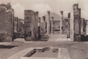 House of Pansa (s/v foto) Gratis mp3-nedladdning av Italian Photographer
