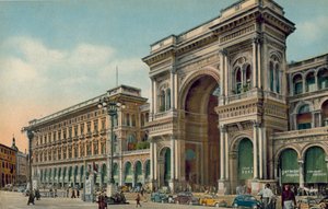 Milano / Milano: Piazza del Duomo, Galleria Entrance (färgfoto) av Italian Photographer