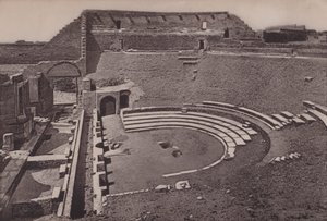 Teatro Tragico, Teater för Tragedier, drama (s/v foto) av Italian Photographer