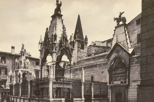 Verona: Scaligeri-graven (svartvitt foto) av Italian Photographer