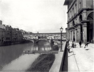 Ponte Vecchio och Uffiziernas fasad av Italian Photographer Italian Photographer