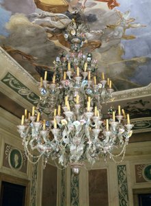 Ljuskrona i Muranoglas från 1700-talet vid Querini - Stampalia-stiftelsen i Venedig. av Italian School