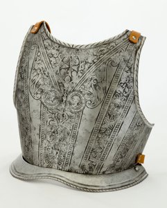 Bakplåt för en barnrustning från Mediciens arsenal, ca 1575 med senare ändringar (etsat järn med restaurerade läder) av Italian School