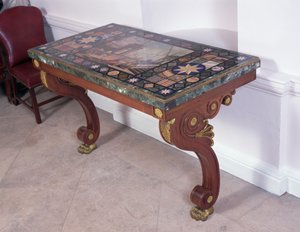 Bordsskiva föreställande hamnen i Livorno, efter design av Antonio Ciocci (fl.1722-92) (pietra dure) (se 316265 för par)