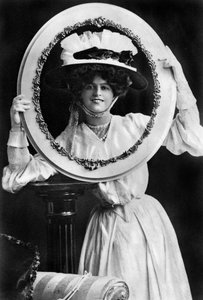 Marie Studholme 1875-1930, engelsk skådespelerska, 1904.