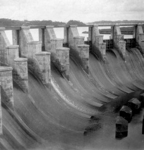 Utloppet, Gatun Lock, Panamakanalen, Panama, tidigt 1900-tal.