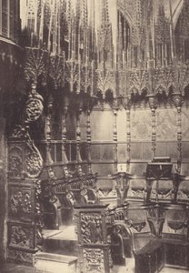 Körstolar i katedralen i Barcelona (svartvitt foto) av J. Furnells