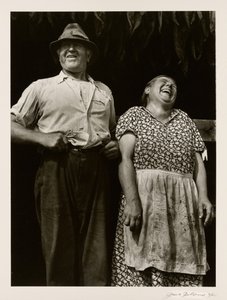 Mr och Mrs Andrew Lyman, polska tobaksodlare och FSA-kunder, Windsor Locks, Conn. av Jack Delano