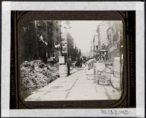 Tammany Street Cleaning före Warings Day, framför 9 Varick Place, c.1890