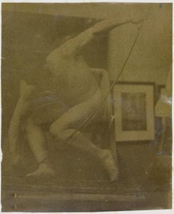 Studie av en manlig nakenmodell hukande med en rosett i handen i Jacques de Lalaings studio av Jacques Lalaing (attributed to)