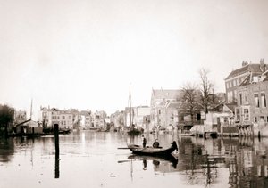 Båt på kanalen, Dordrecht, Nederländerna, 1898. av James Batkin
