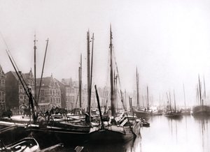 Kanalbåtar, Rotterdam, 1898. av James Batkin