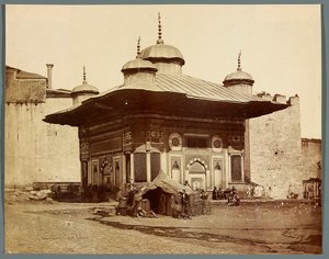 ”Sultan Selims fontän” [Istanbul. Sultan Selims fontän] av James Robertson