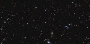 Quasar J0100+2802 (NIRCam-bild) av James Webb Space Telescope (NASA)
