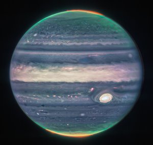 Webbs Jupiter-bilder visar Auroras, Hazes