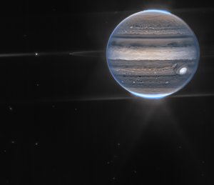 Webbs Jupiter-bilder visar Auroras, Hazes