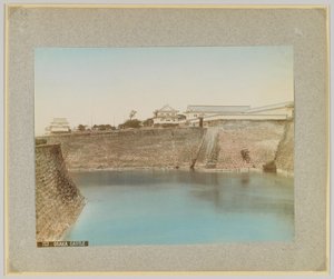 Osaka Castle, Japan (handfärgat svartvitt foto) av Japanese Photographer