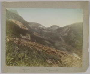 Owakudani, Hakone, Kanagawa Prefecture, Japan (handfärgat svartvitt foto) av Japanese Photographer