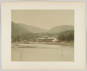 Flodlandskap, Japan (handfärgat svartvitt foto) av Japanese Photographer