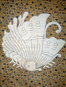 Överkast Futonji mönstrat blommönster kaliko, familjevapen föreställande fjäril, rå och spunnen siden, mask färgad i reserv med risstärkelse, direkt träsnitt, tuschpigment, japansk civilisation, Edo-Meiji-perioden av Japanese School