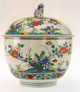 Skål med lock, Edo Period (målat porslin)