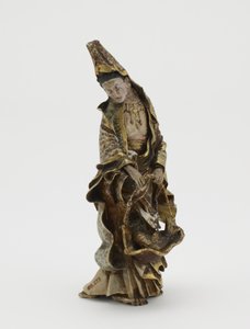 Figur av Kannon som håller en fisk i en korg, Meiji-eran (keramik) av Japanese School