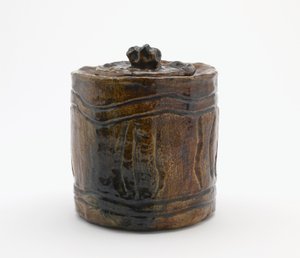 Vattenburk för teceremoni med matchande lock, Tokyo, Edo-perioden eller Meiji-eran (keramik) av Japanese School