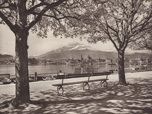 Schweiz: Luzern, med berget Pilatus (s/v foto)