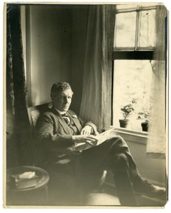 John Cowper Powys Llewelyn Powys, ca 1905-40 (foto av gelatinsilver) av Jessie Tarbox Beals