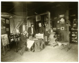 Från vänster till höger: Cullen Yates - skymt - Walter Dean, ca 1905-11 (foto av gelatinsilver) av Jessie Tarbox Beals
