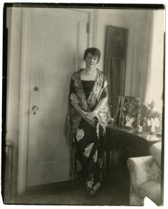 Mrs Emily Post, Etikett, ca 1926-28