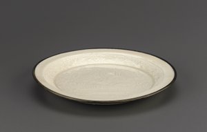 Ding ware-fat med gjuten dekor av mandarinänder, Hebei-provinsen, 1100-1200-talet (keramik)