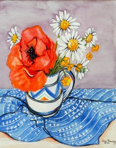 Röd orientalisk vallmo och margueriter i en Honiton-kanna, 2005, (vattenfärg) av Joan Thewsey