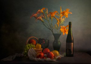 Stämningsfullt stilleben med vin