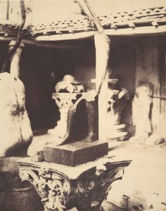 Fragment av en egyptisk staty i museet i Cherchell, Algeriet, 1856.