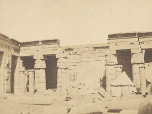 Medinet Habu, Secound Court av John Beasly Greene