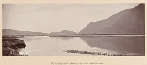 ?Kabulfloden, Jellallabad, platsen för katastrofen?, 1879 av John Burke