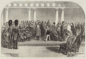 Hennes Majestät inspekterar de sårade vakterna i den stora salen i Buckingham Palace. av John Gilbert